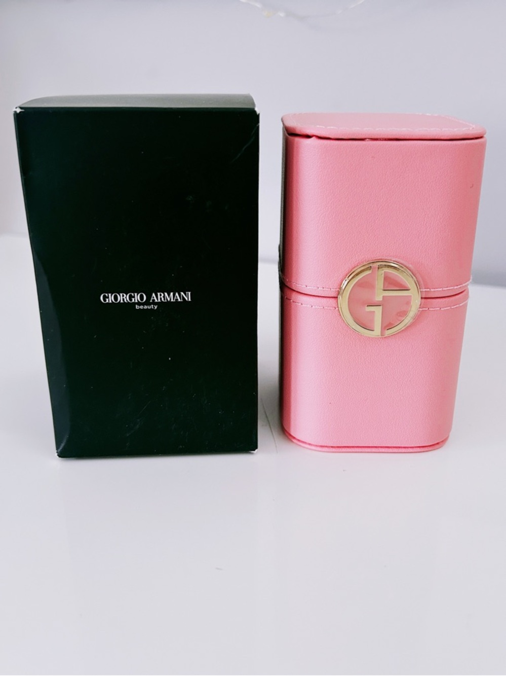 Giorgio Armani Pink Travel / Perfume Jewelry Case - Picture 2 of 6